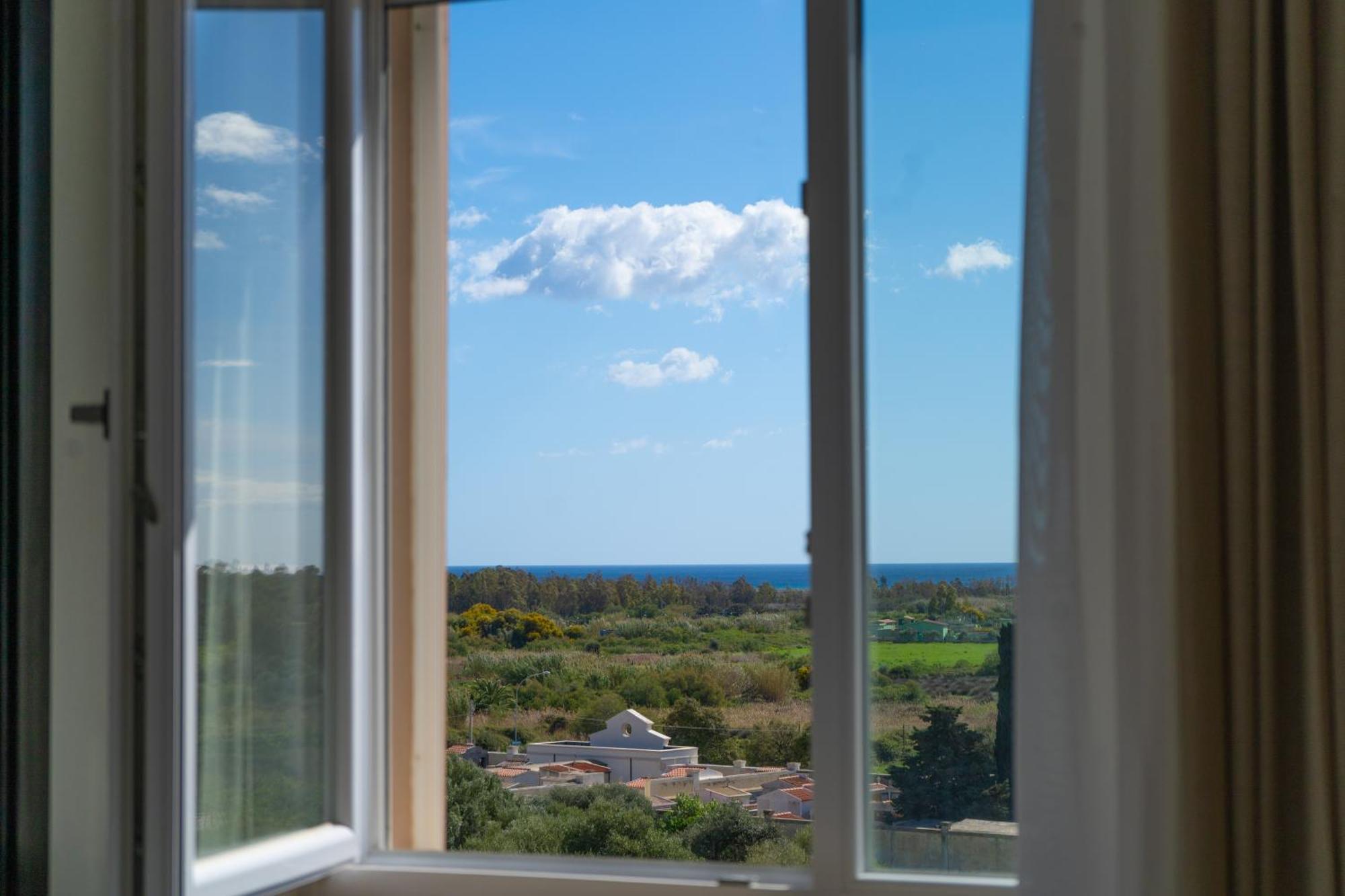 Velis - Art & Hospitality Hotel Posada  Bagian luar foto